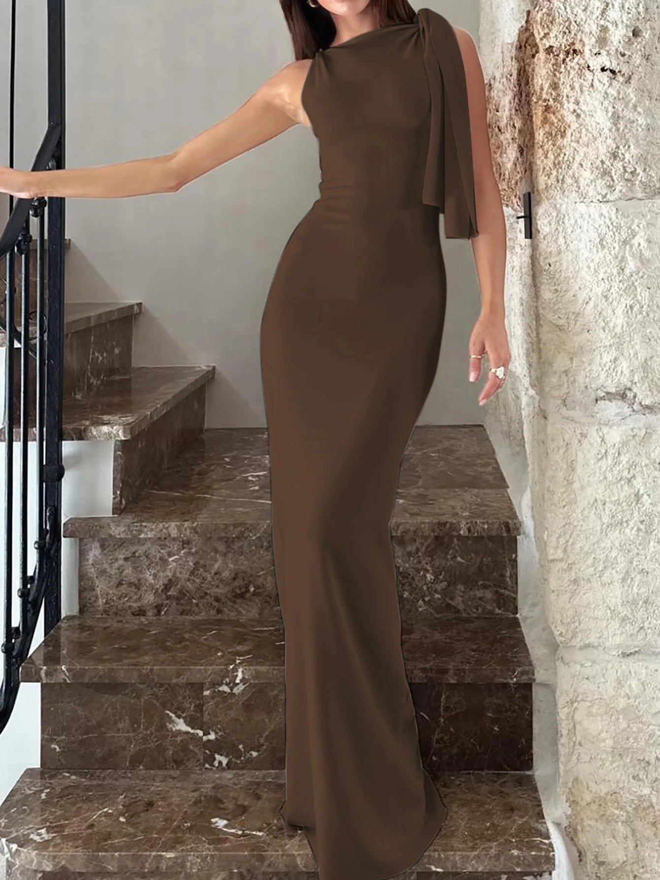 Elegant Bodycon Maxi Dress with Cape Sleeve